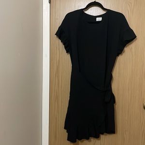 Aritzia Wilfred Black Knee Length Dress in Medium